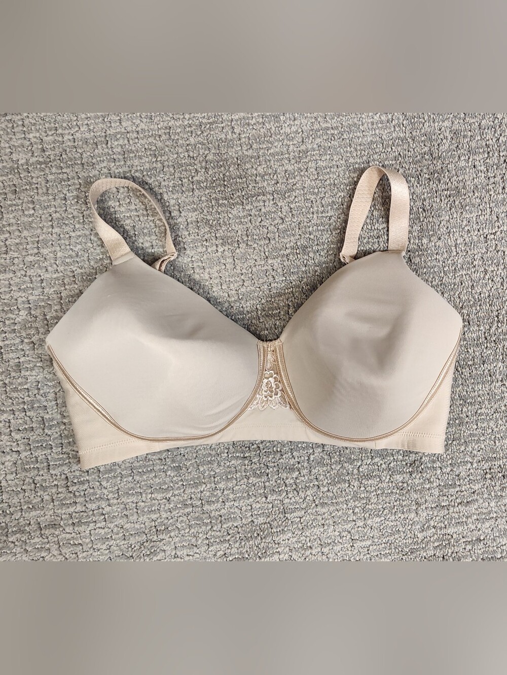 Vanity Fair Full Figure Beauty Back Smoother Wireless Bra 71380  - Size 36DD